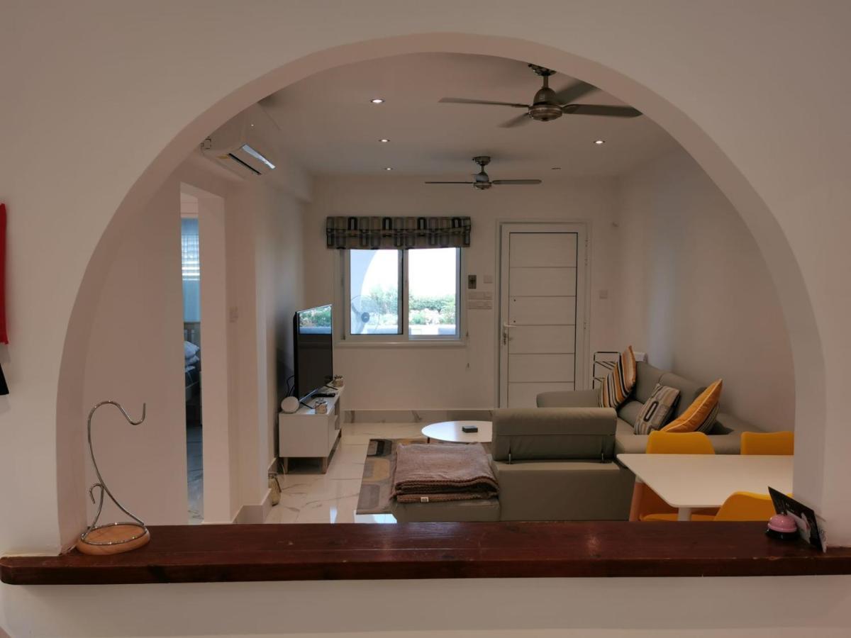 Paphos Gardens Apartment エクステリア 写真
