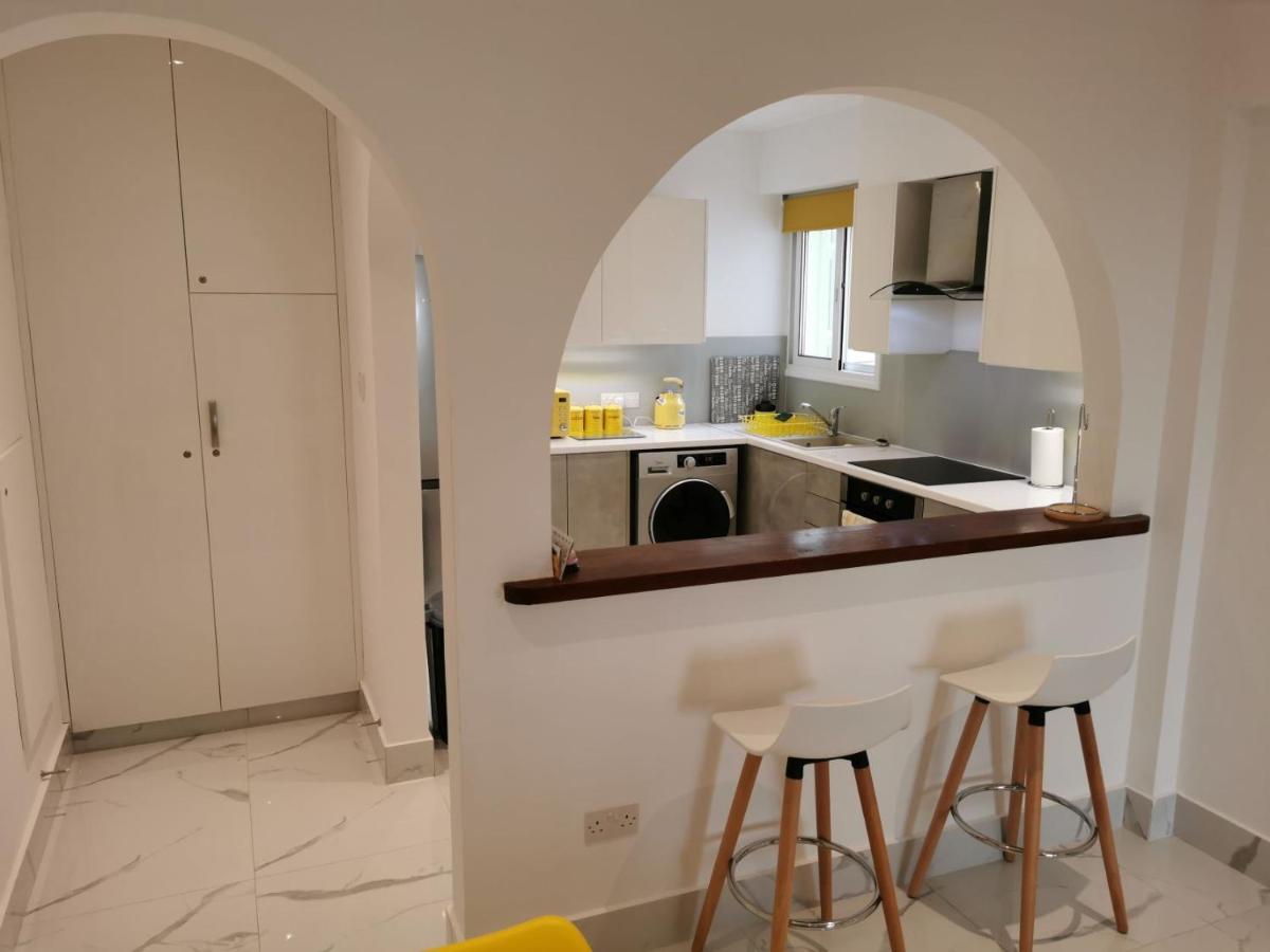 Paphos Gardens Apartment エクステリア 写真