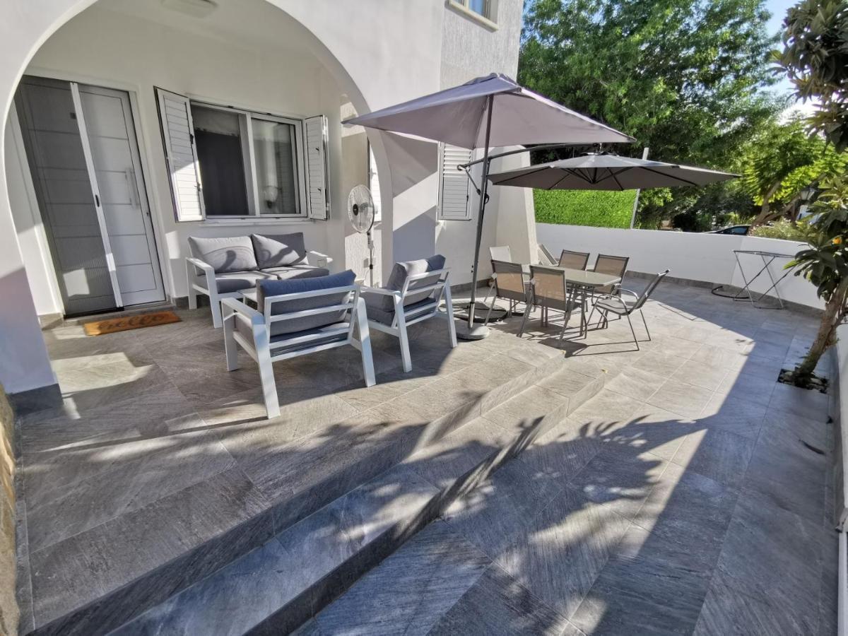 Paphos Gardens Apartment エクステリア 写真