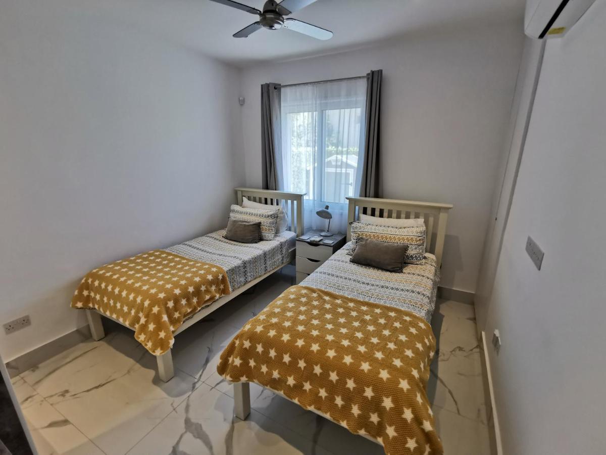 Paphos Gardens Apartment エクステリア 写真
