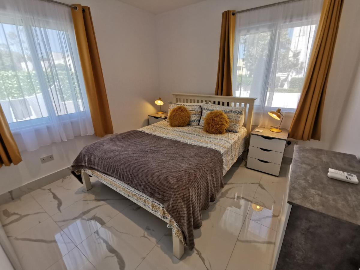 Paphos Gardens Apartment エクステリア 写真