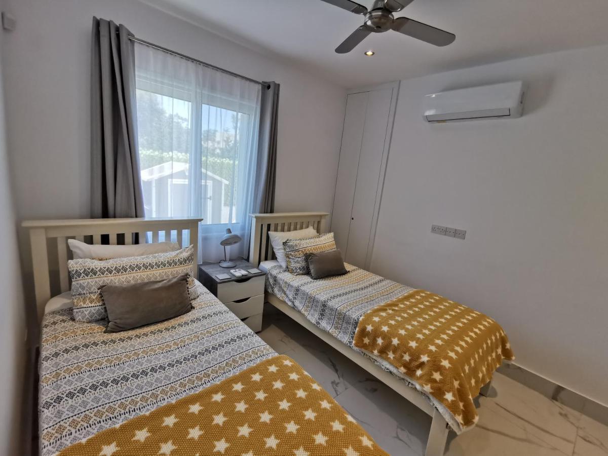 Paphos Gardens Apartment エクステリア 写真